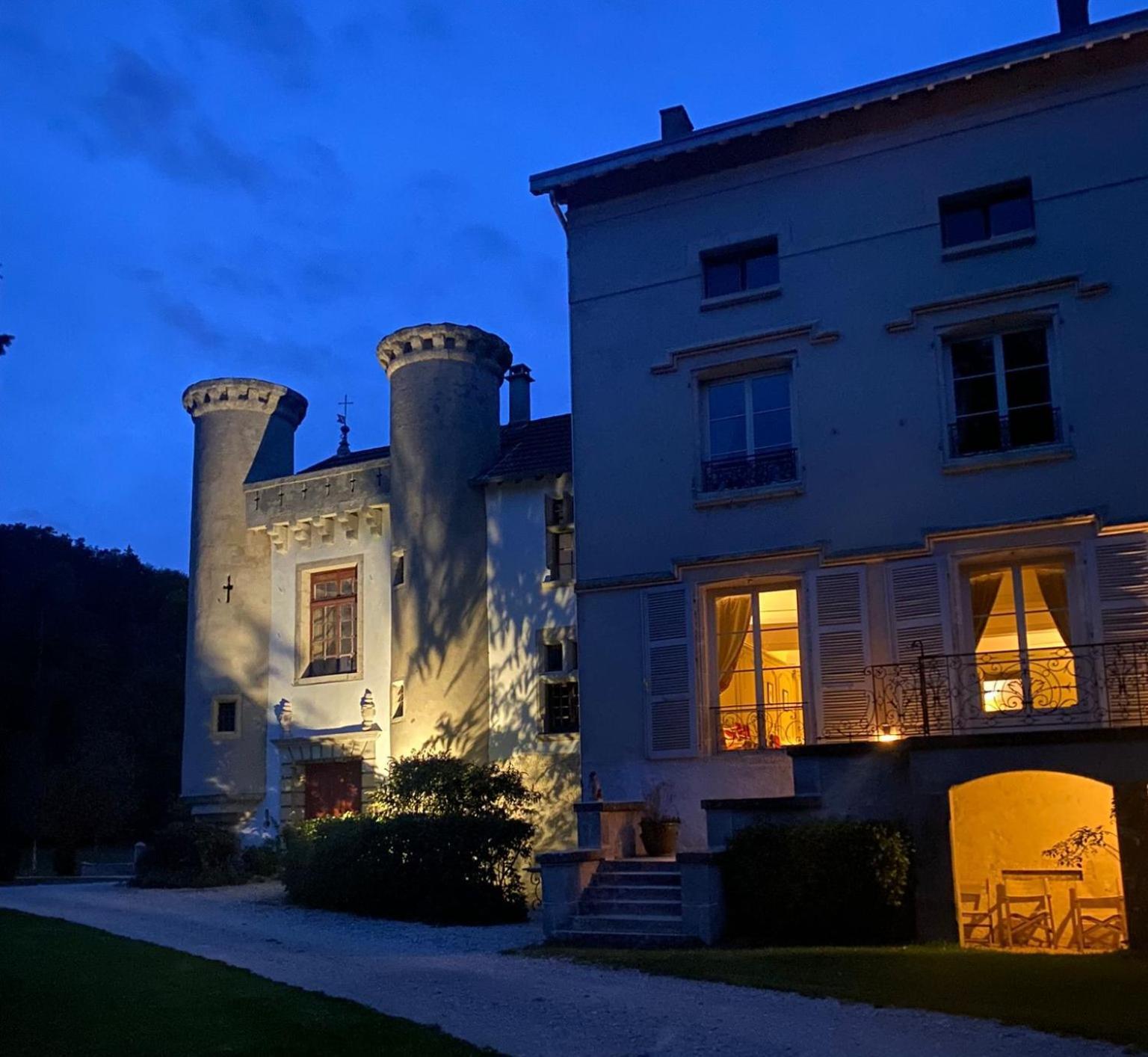 Chateau De Maillat エクステリア 写真